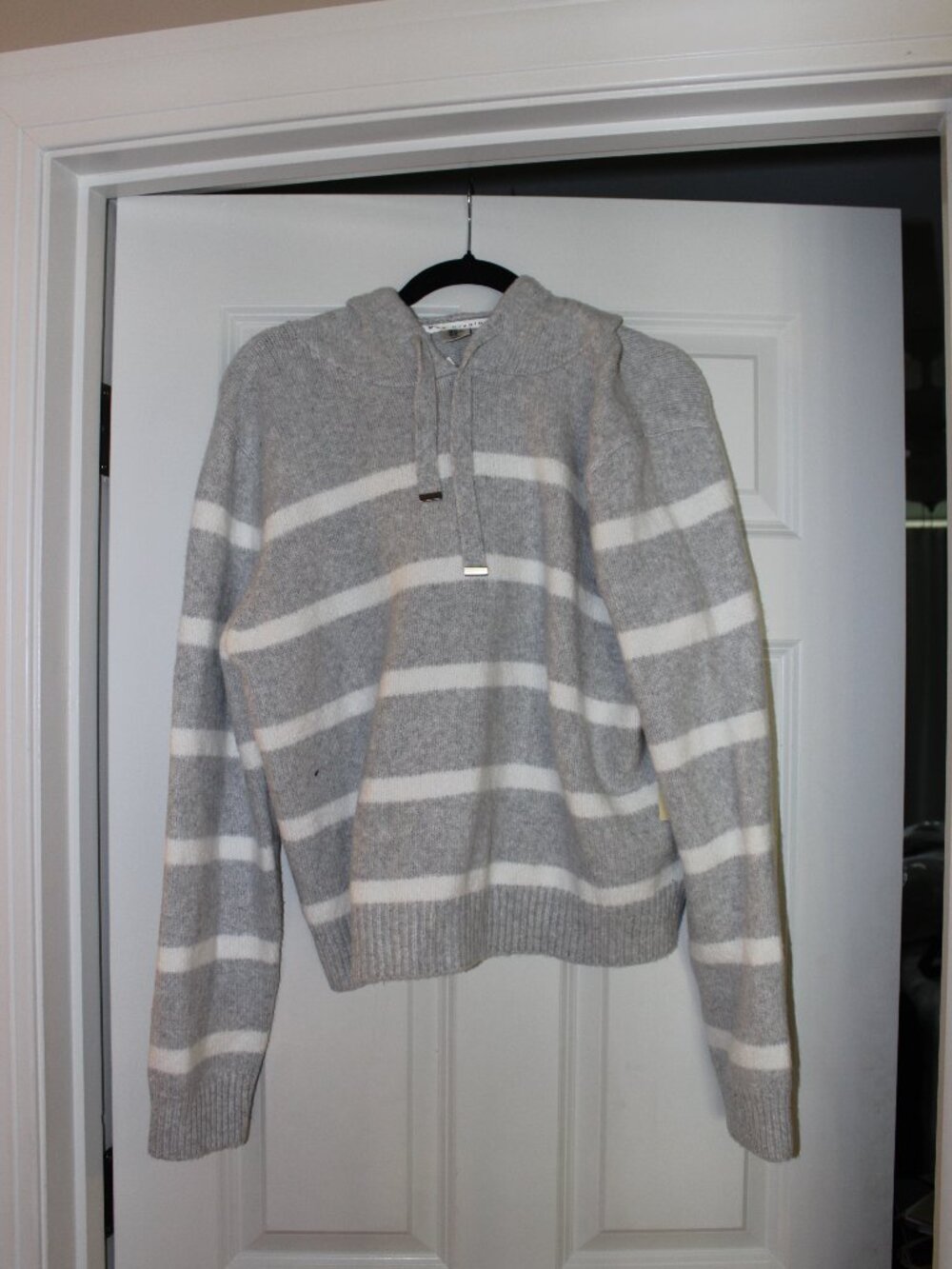 Max Studio Women's Pullover Sweater